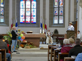 Familiengottesdienst zum Erntedankfest (Foto: Karl-Franz Thiede)